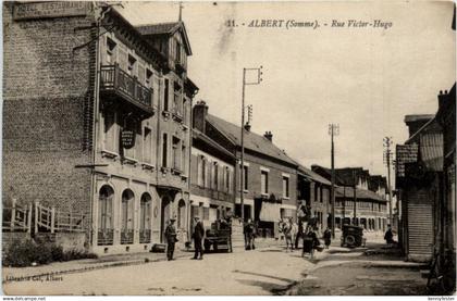 Albert - Rue Victor Hugo