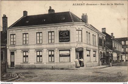 CPA ALBERT - Rue de la Station (121031)