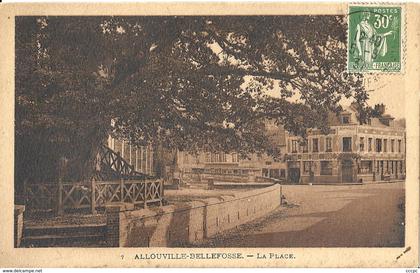 CPA Allouville-Bellefosse La Place