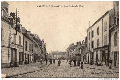 ANGERVILLE RUE NATIONALE COTE SUD ANIMEE COMMERCE