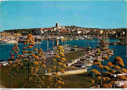 06 - Antibes - Le Port et la Vieille Ville - CPM - Voir Scans Recto-Verso