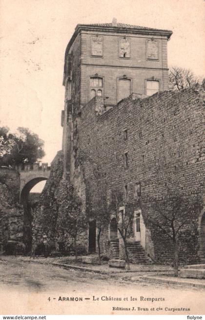 aramon - le château et les remparts