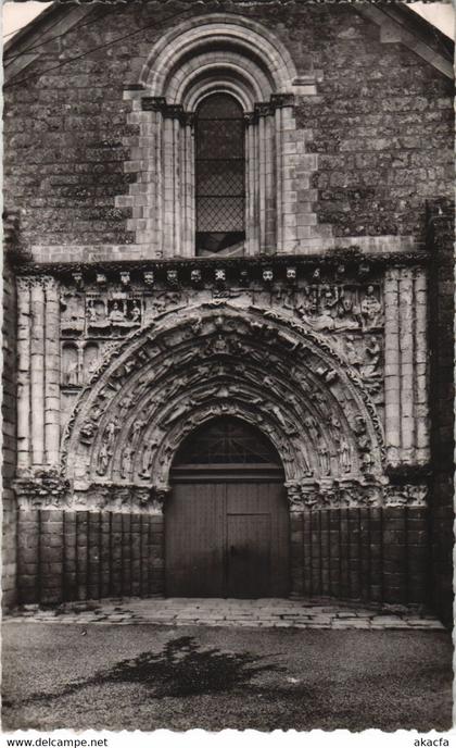 CPA ARGENTON-CHATEAU Facade de l'Eglise (1141404)