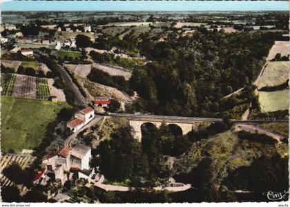 CPM ARGENTON-CHATEAU Pont sur l'Argenton (1141617)