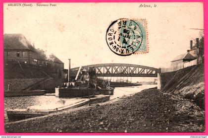 Arleux - Nouveau Pont - Péniche en gros plan - Animée - Cliché DAMEZ - LAUVERJAT - 1905