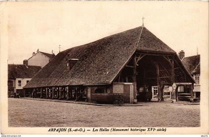 CPA Arpajon Les halles (1391166)