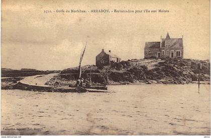 Carte Postale ancienne de ARRADON - Embarcadére pour l'ile aux moines