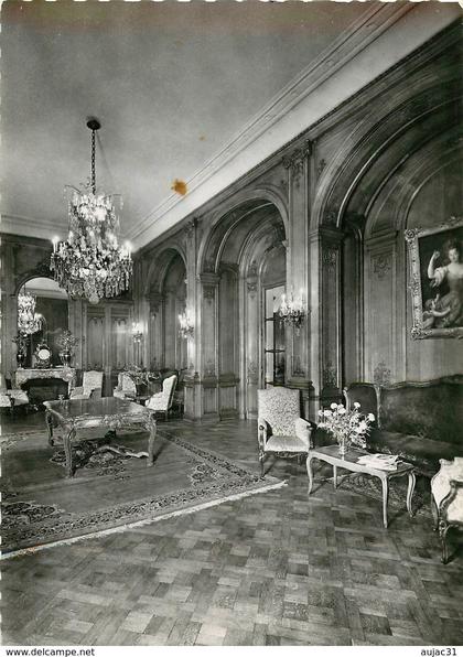 Dép 75 - Paris - Arrondissement 08 - Hôtel Plaza Athénée - Le salon Régence -Semi moderne grand format -bon état général