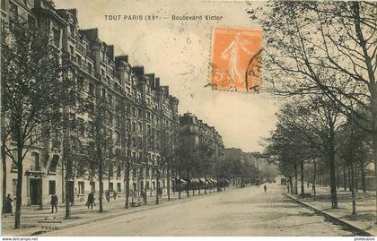 PARIS 15 arrondissement  boulevard Victor