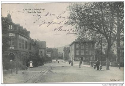 Carte Postale Ancienne de ARS SUR MOSELLE - Rue de la Gare