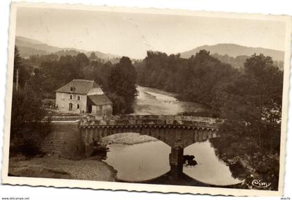 CPA ARUDY (B.-Pyr.) Pont sur le Gave (171886)