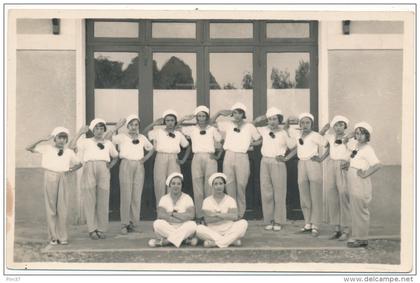 AUXERRE - Carte Photo - Jeunes Filles costumées, Les Gars de la Marine