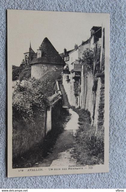 C467, Avallon, un coin des remparts, Yonne 89