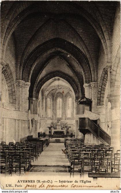 CPA Avernes Interieur de l'Eglise FRANCE (1309328)