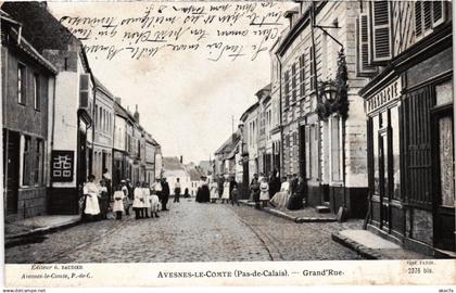 CPA Avesnes-le-Comte Grande Rue (1392070)