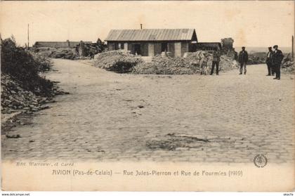 CPA AVION - Rue Jules-Pierron et Rue de Fourmie (1919) (129704)