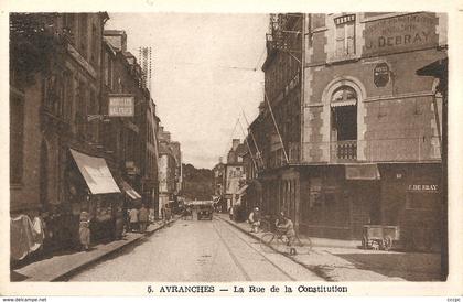 CPSM Avranches Rue de la Constitution