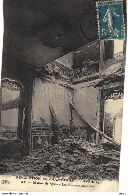 Carte POSTALE  Ancienne  de  AY - Révolution en Champagne, avril 1911 - Maison de AYALA incendiée