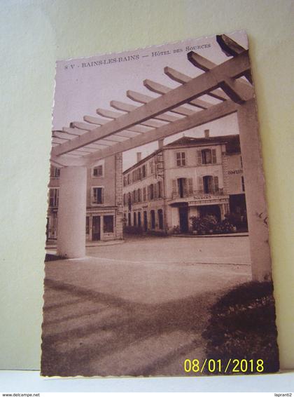 BAINS-LES-BAINS (VOSGES) LES COMMERCES. HOTEL DES SOURCES.