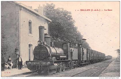 Ballan-Miré     37      La gare.  Train
