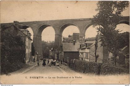 CPA BARENTON - La rue Doudement et le Viaduc (149932)