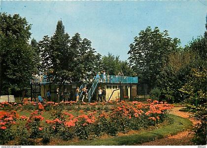 62 - Barlin - Le Jardin public. La Piscine - Fleurs - CPM - Voir Scans Recto-Verso