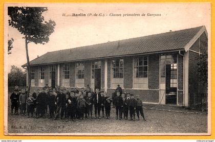 Barlin - Classes primaires de Garçons - Cour de récréation - Animée - Edit E.M. - Cliché B.F. - Imp. CATALA Frères
