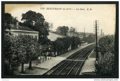 95 - BEAUCHAMP - La Gare