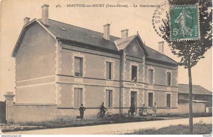 ¤¤  -   BEAUVOIR-sur-NIORT   -  La Gendarmerie       -   ¤¤