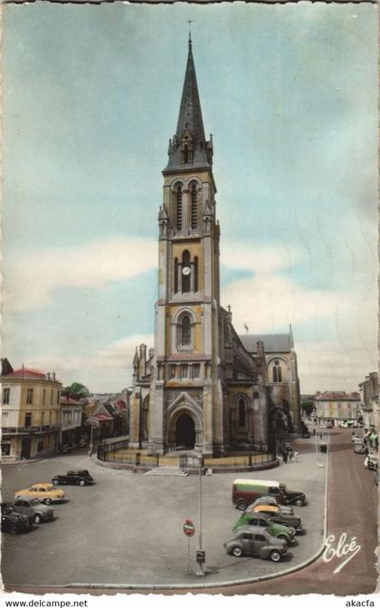 CPA Bergerac- Eglise FRANCE (1072883)