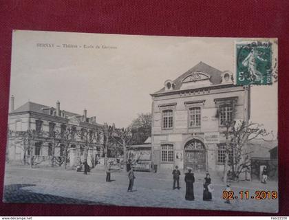 CPA - Bernay - Théâtre - Ecole de Garçons