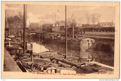 BETHUNE LE QUAI DES MINES DE BRUAY (CHARGEMENT DES PENICHES)