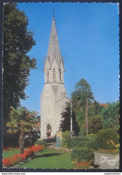 40 Grands Lacs Biscarrosse - Le Clocher de l'Église vu du Jardin de l'Hôpital