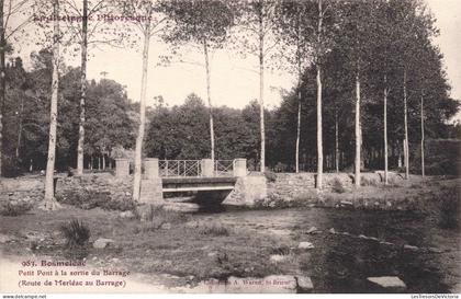 FRANCE - Bosméléac - Petit pont à la sortie du barrage - Carte Postale Ancienne