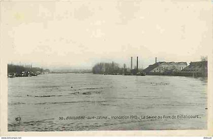 92 - Boulogne Billancourt - Inondation de 1910 - La Seine au Pont de Billancourt - CPA - Voir Scans Recto-Verso