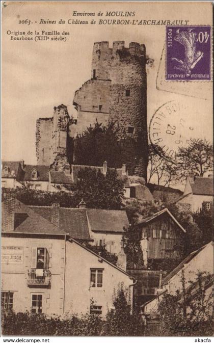 CPA BOURBON-l'ARCHAMBAULT Ruines de Chateau de Bourbon-l'Archambault (1200309)