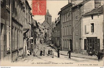 CPA Bourganeuf La Grand'Rue FRANCE (1050445)