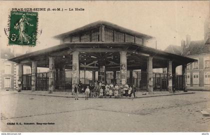 CPA BRAY-SUR-SEINE La Halle (979987)