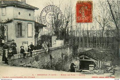 bressols * les bords du tarn et le lavoir * laveuses * villageois