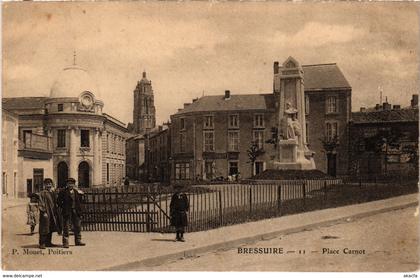 CPA BRESSUIRE - Place Carnot (89633)