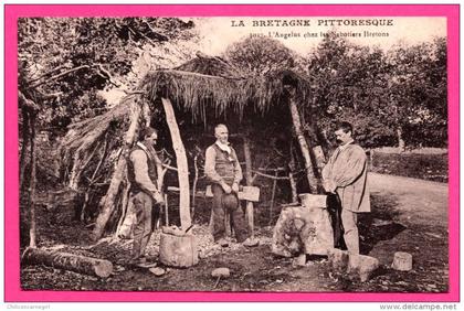 La Bretagne Pittoresque - L'Angelus chez les Sabotiers Bretons - Animée