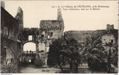 CPA Lot - Le Chateau de CASTELNAU pres BRETENOUX Cour interieure (123055)