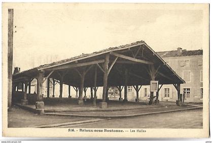 BRIOUX SUR BOUTONNE - Les Halles