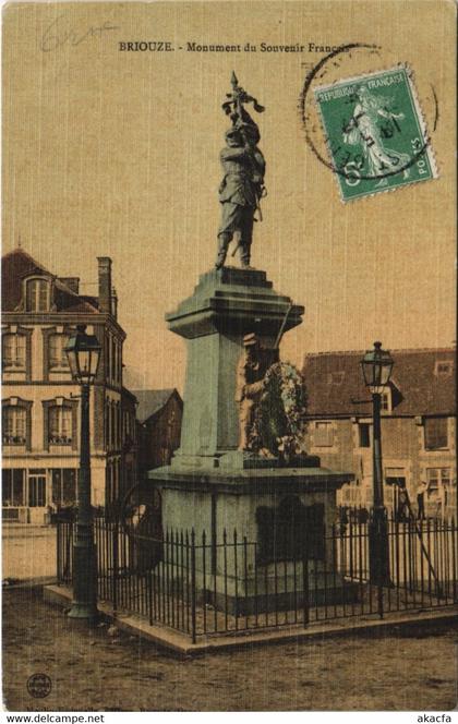 CPA BRIOUZE-Monument de Souvenir Francais (29587)