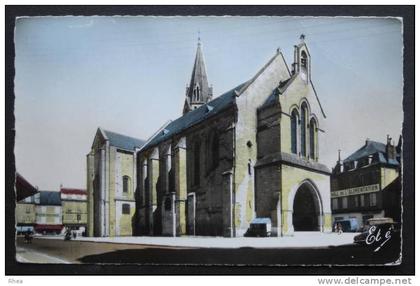 19 Brive-la-Gaillarde eglise    D19D  K19031K  C19031C RH029360