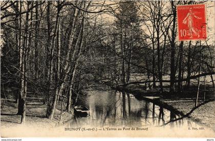 CPA BRUNOY L'Yerres au Pont de Brunoy (1354386)