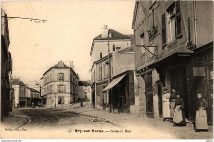 CPA BRY-sur-MARNE Grande Rue (869372)