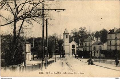 CPA Bry sur Marne L'Entree de Bry FRANCE (1338129)