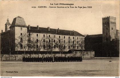 CPA CAHORS Caserne Bessieres Tour de Pape (984741)