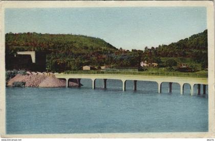 CPA CARCES Barrage - Vue du Pont (1111362)